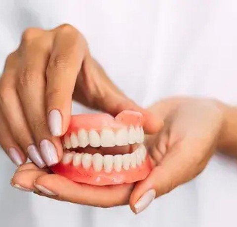 Complete Denture at Garg dental & Aesthetic Clinic Gorakhpur