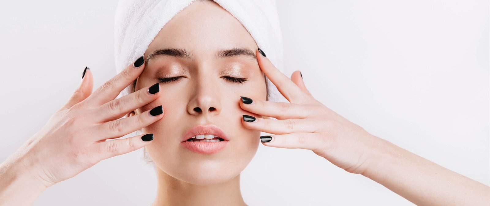 Skin Tratement at Garg Dental & Aesthetic Clinic Gorakhpur